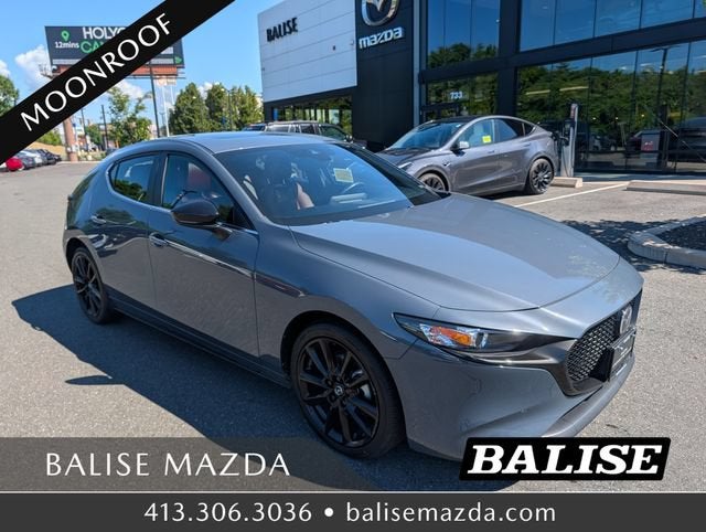 2023 Mazda Mazda3 Hatchback 2.5 S Carbon Edition in Polymetal Gray Metallic — front three-quarter view
