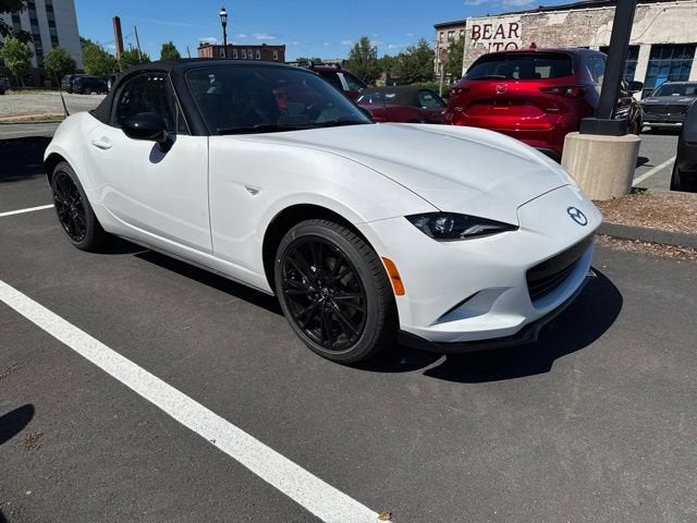2026 Mazda Mazda MX-5 Miata Club in Snowflake White Pearl — front three-quarter view